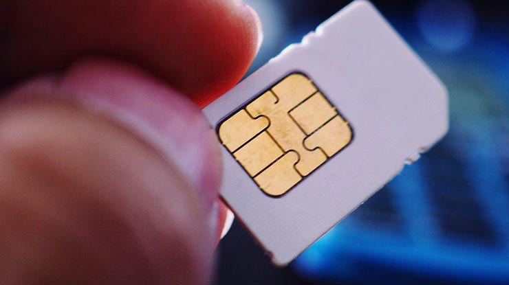 Bersihkan Kuningan Chip Kartu SIM